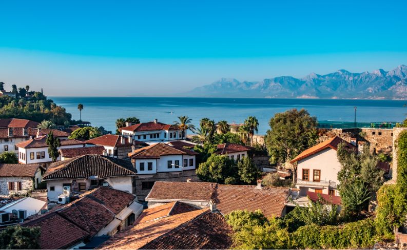 Antalya'daki evlerin fotoğrafı, Türkiye